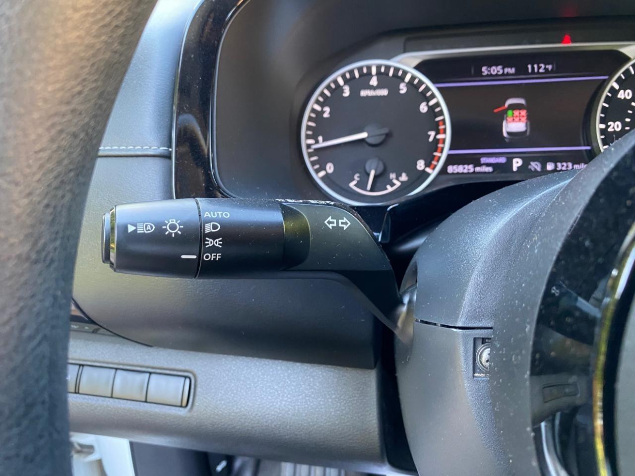 Nissan Pathfinder S 2022