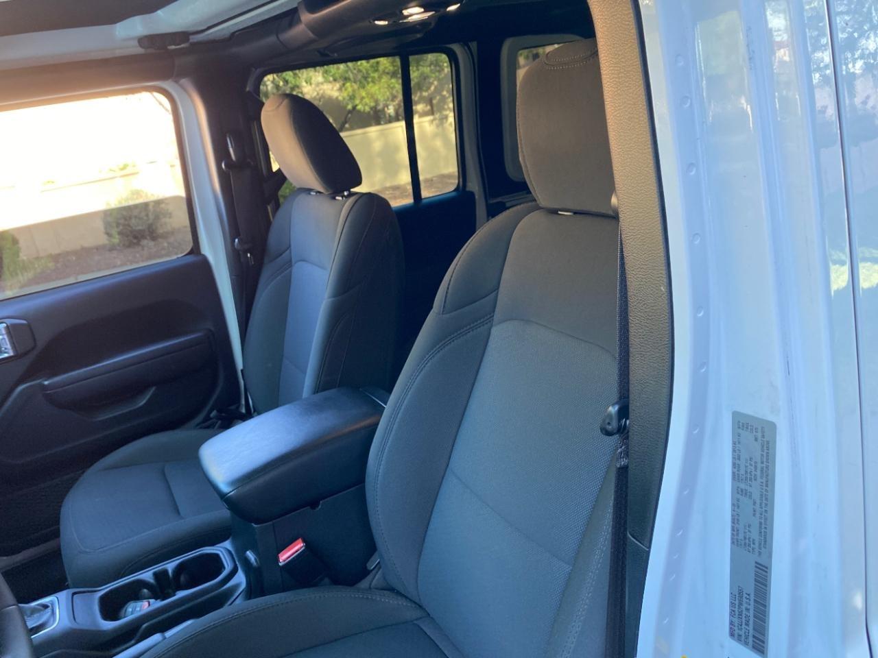 Jeep Wrangler 4xe Unlimited High Altitude 2023