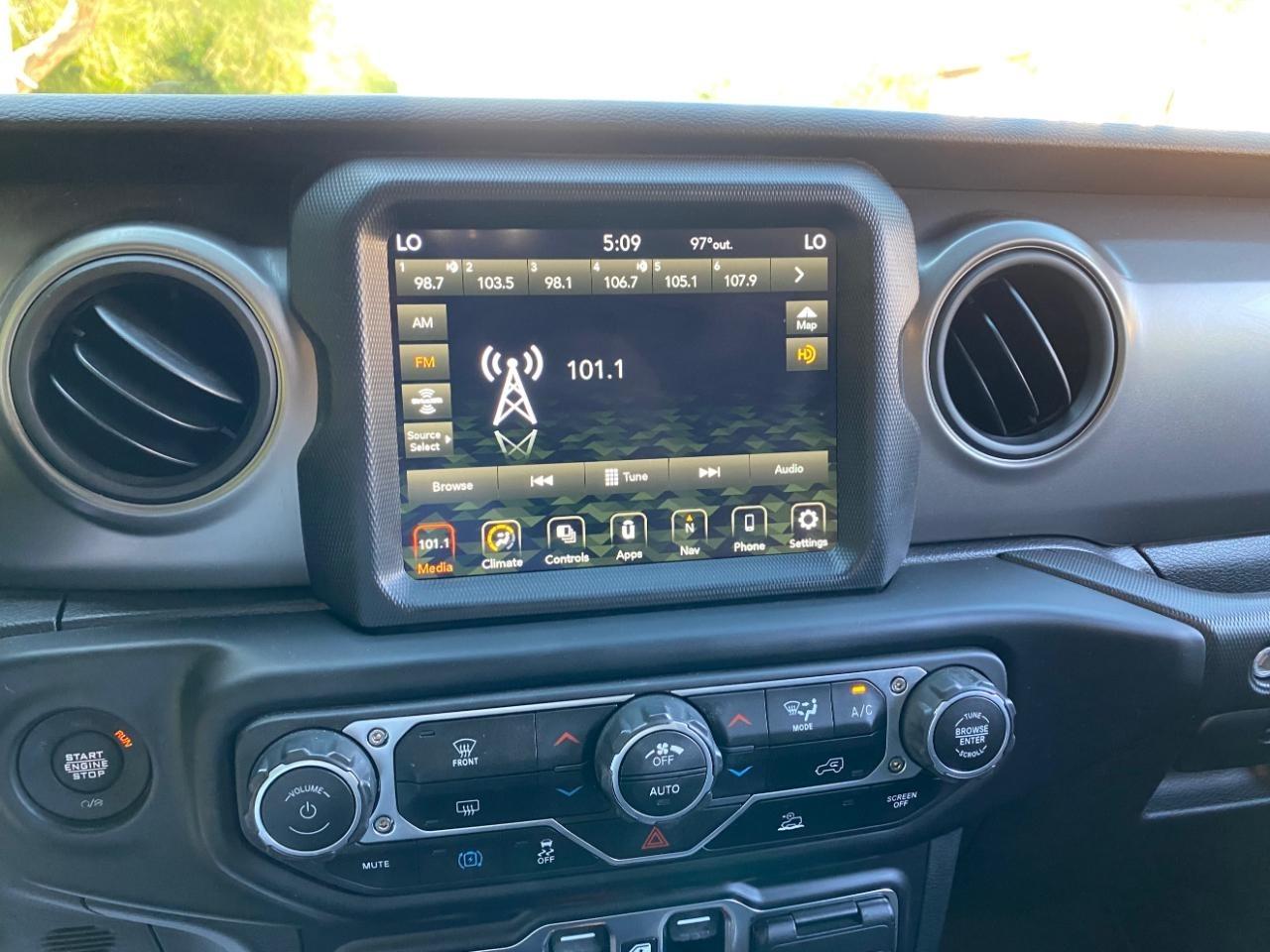 Jeep Wrangler 4xe Unlimited High Altitude 2023