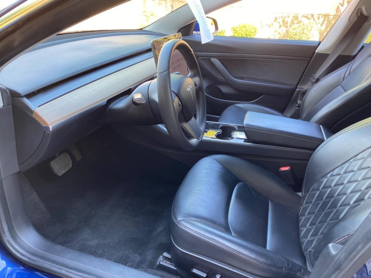 Tesla Model 3 Standard Range Plus 2020