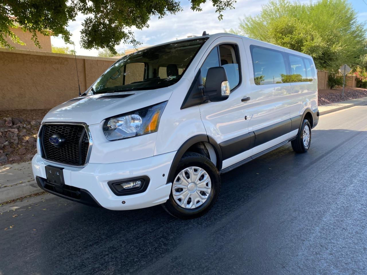 Ford Transit 350 Wagon Low Roof XLT w/Sliding Pass. 148-in. WB 2024