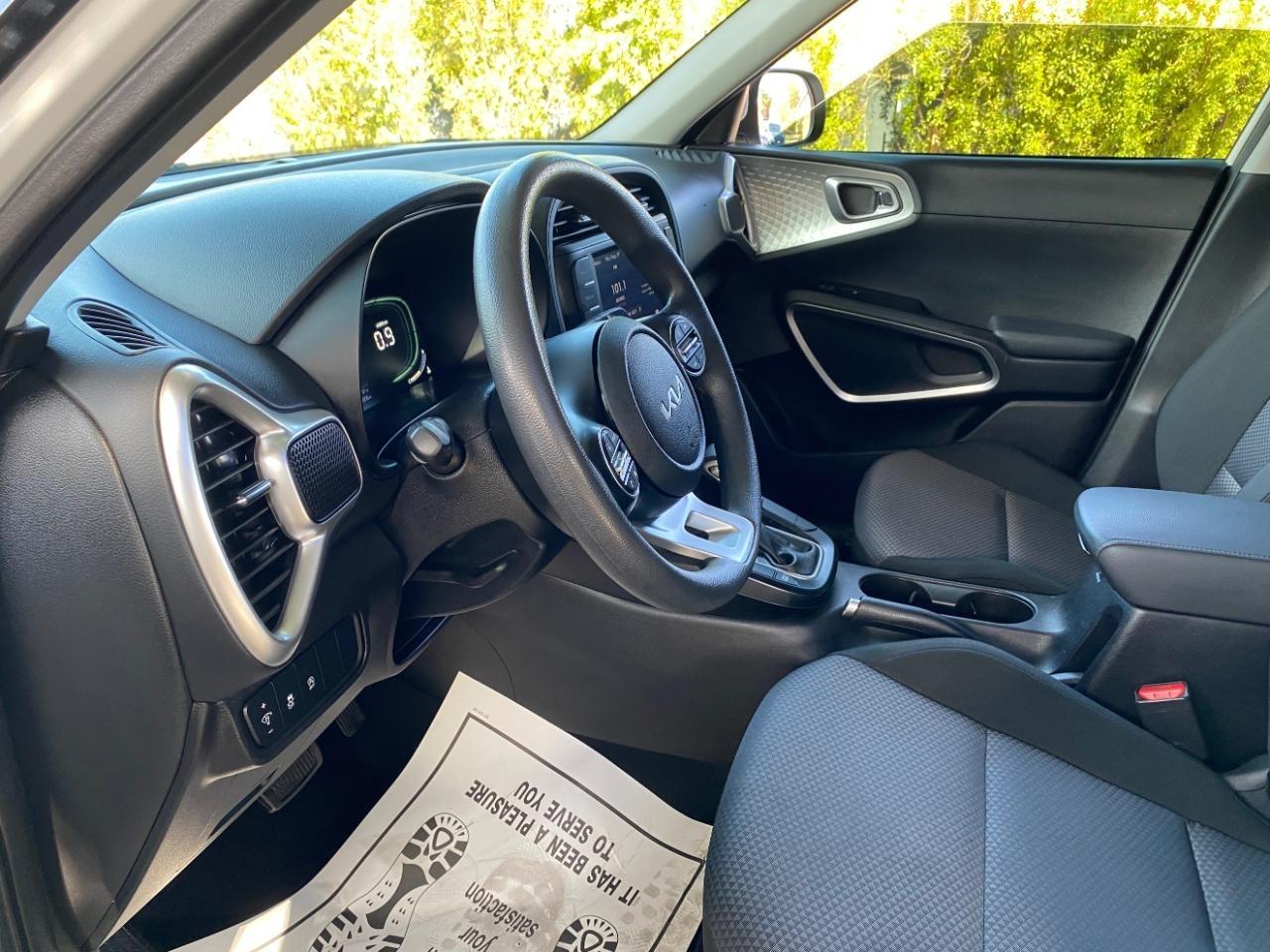 Kia Soul LX 2025