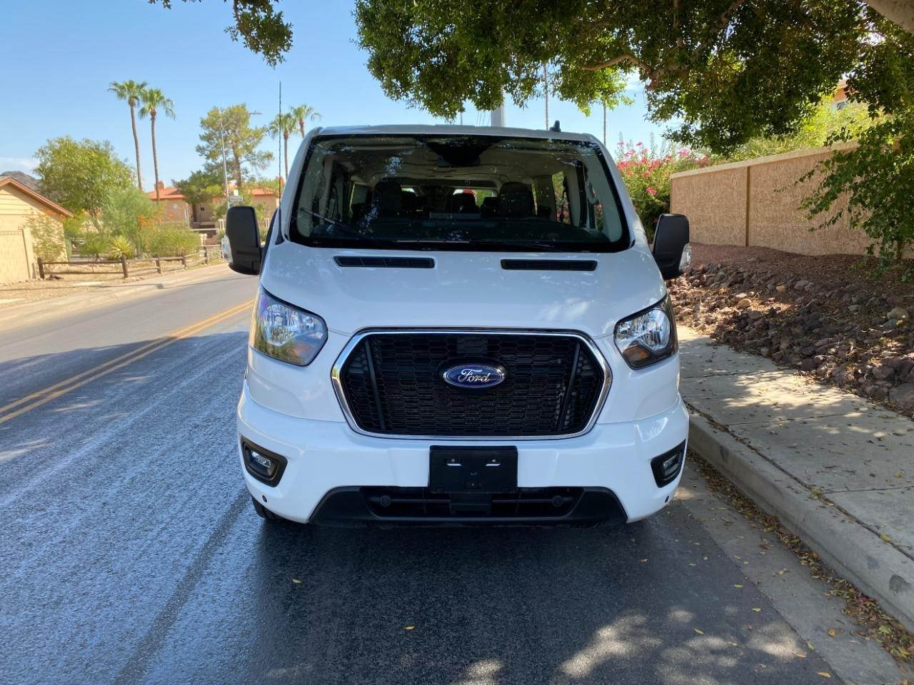 Ford Transit 350 Wagon Low Roof XLT w/Sliding Pass. 148-in. WB 2024