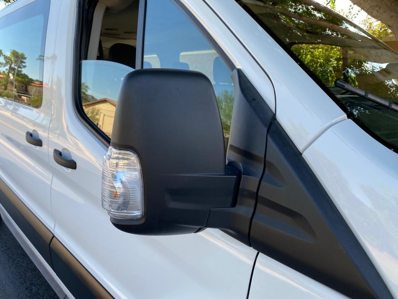 Ford Transit 350 Wagon Low Roof XLT w/Sliding Pass. 148-in. WB 2024