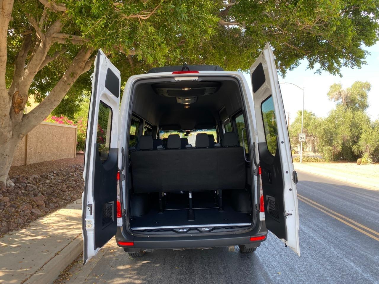 Mercedes-Benz Sprinter 2500 2025