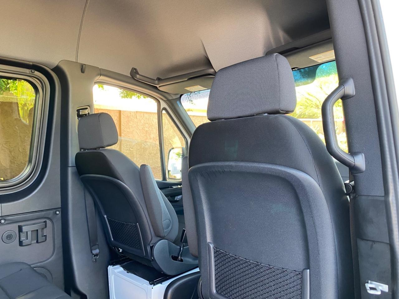 Mercedes-Benz Sprinter 2500 2025