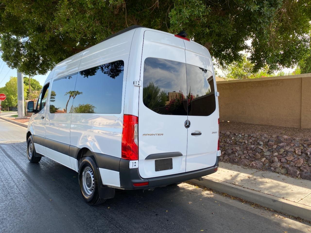Mercedes-Benz Sprinter 2500 2025
