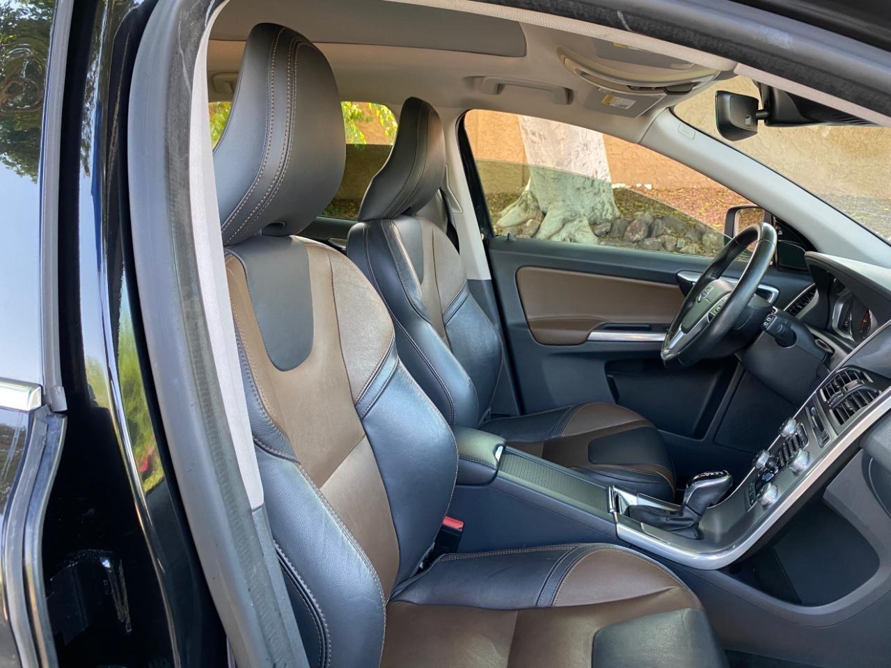 Volvo XC60 T5 Dynamic 2017