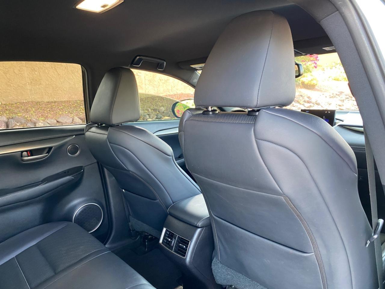 Lexus NX 200t FWD 2017