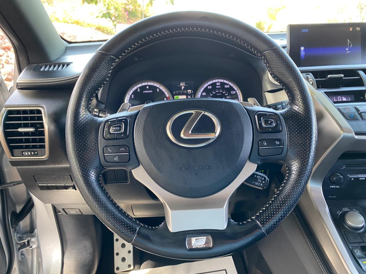 Lexus NX 200t FWD 2017