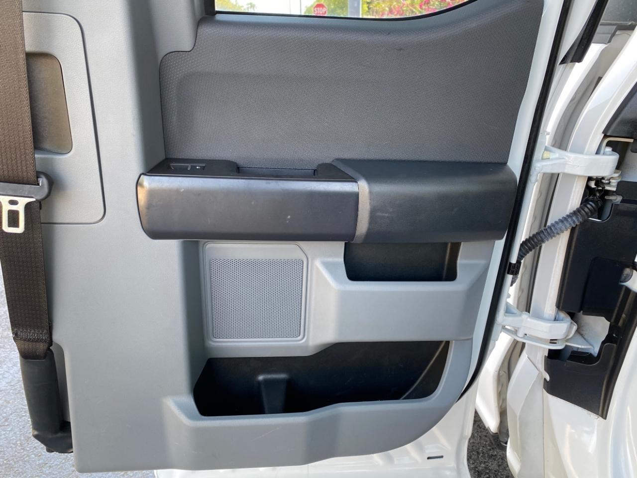 Ford F-150 XL SuperCab 8-ft. 2WD 2022