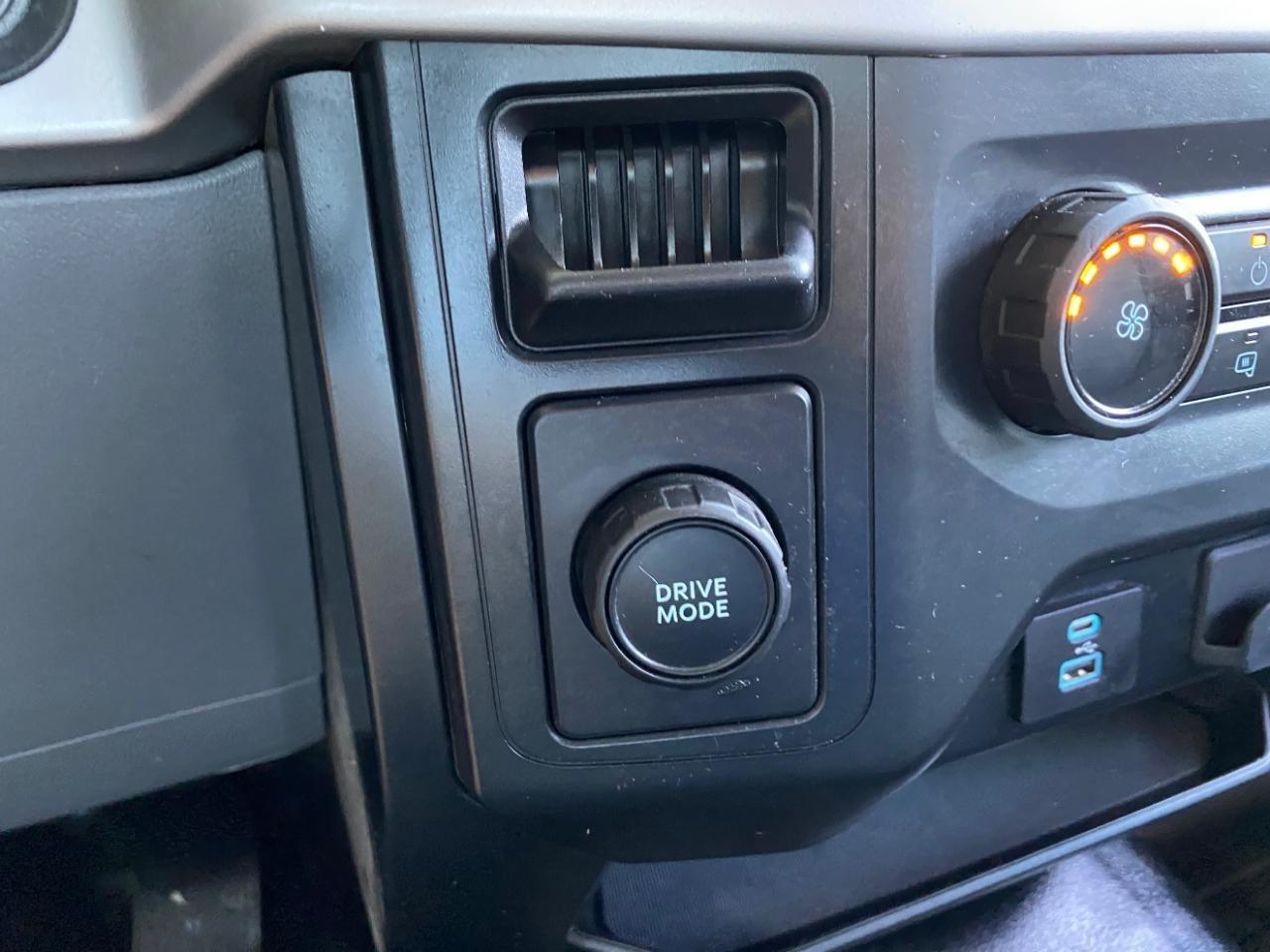 Ford F-150 XL SuperCab 8-ft. 2WD 2022
