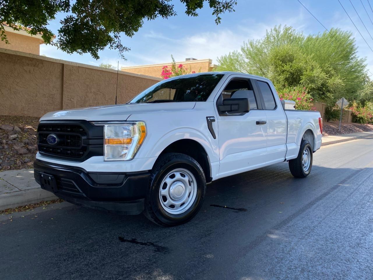 Ford F-150 XL SuperCab 8-ft. 2WD 2022