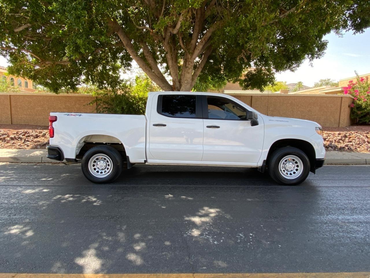 Chevrolet Silverado 1500 RST Crew Cab 2WD 2024