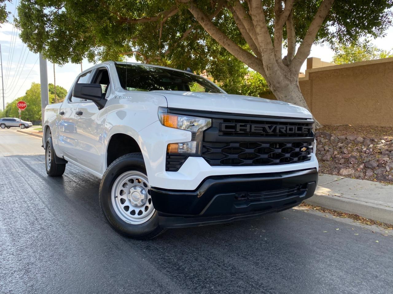 Chevrolet Silverado 1500 RST Crew Cab 2WD 2024