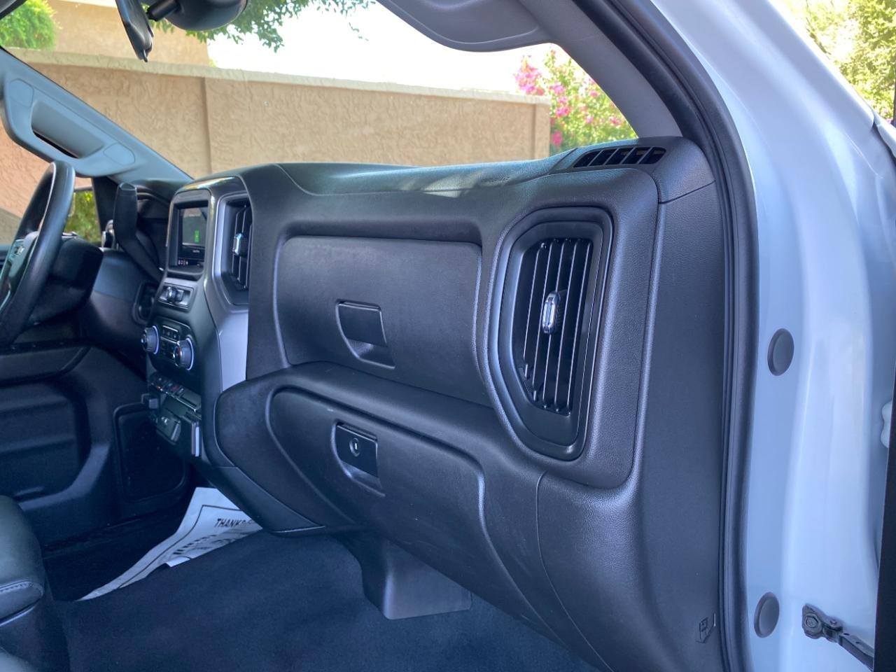 Chevrolet Silverado 1500 RST Crew Cab 2WD 2024
