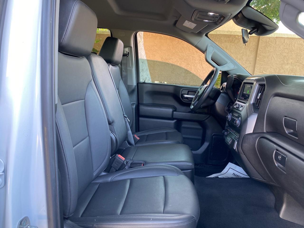 Chevrolet Silverado 1500 RST Crew Cab 2WD 2024