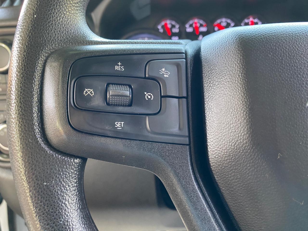 Chevrolet Silverado 1500 RST Crew Cab 2WD 2024