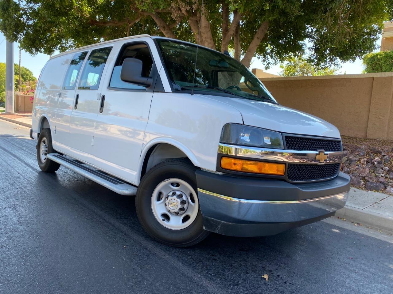2025 Chevrolet Express 2500 Cargo