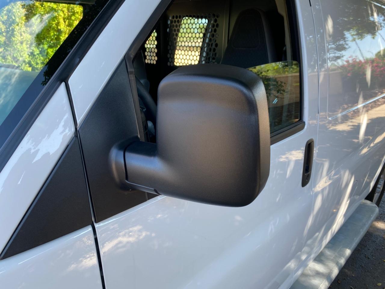 Chevrolet Express 2500 Cargo 2025