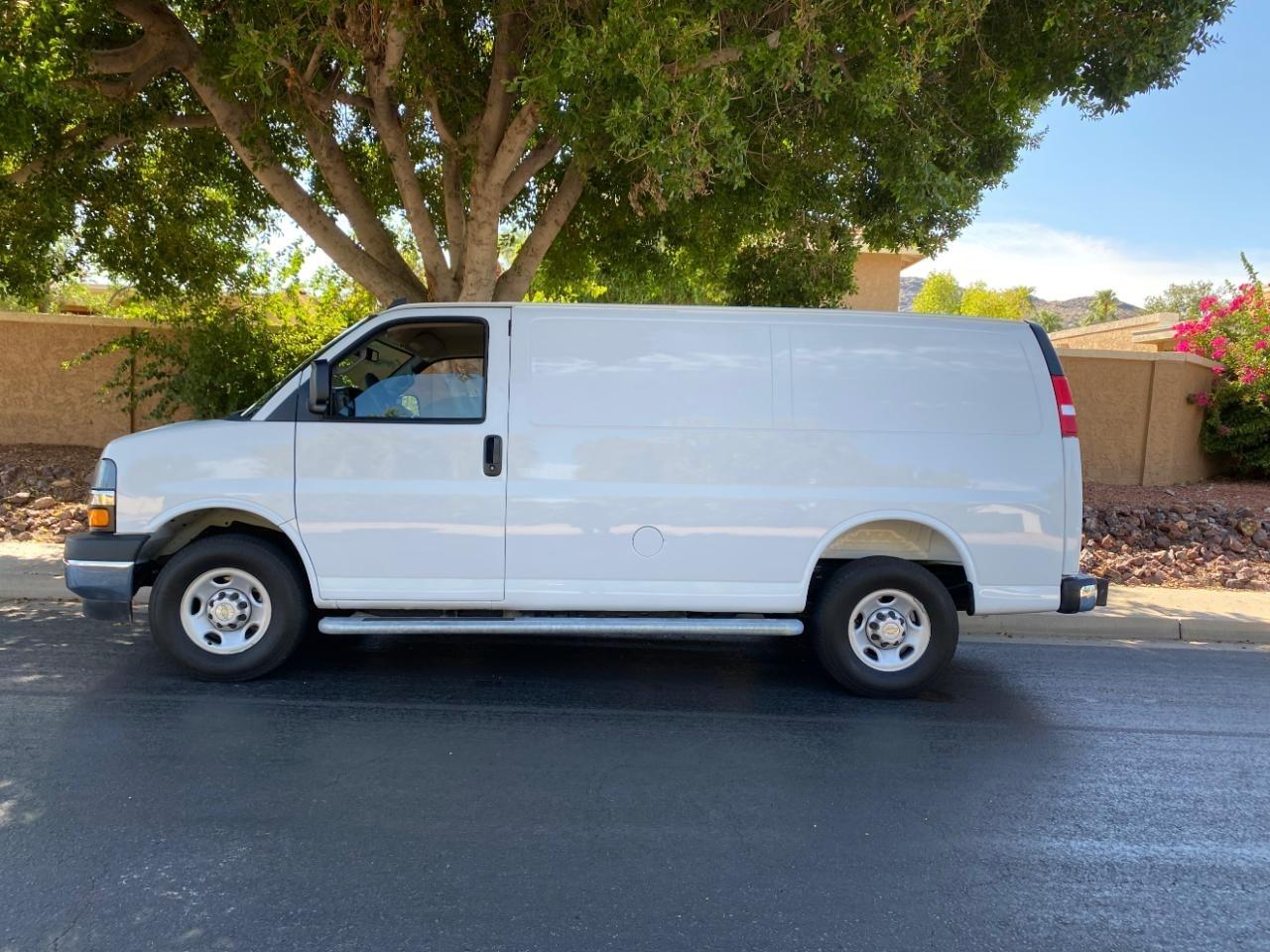 Chevrolet Express 2500 Cargo 2025
