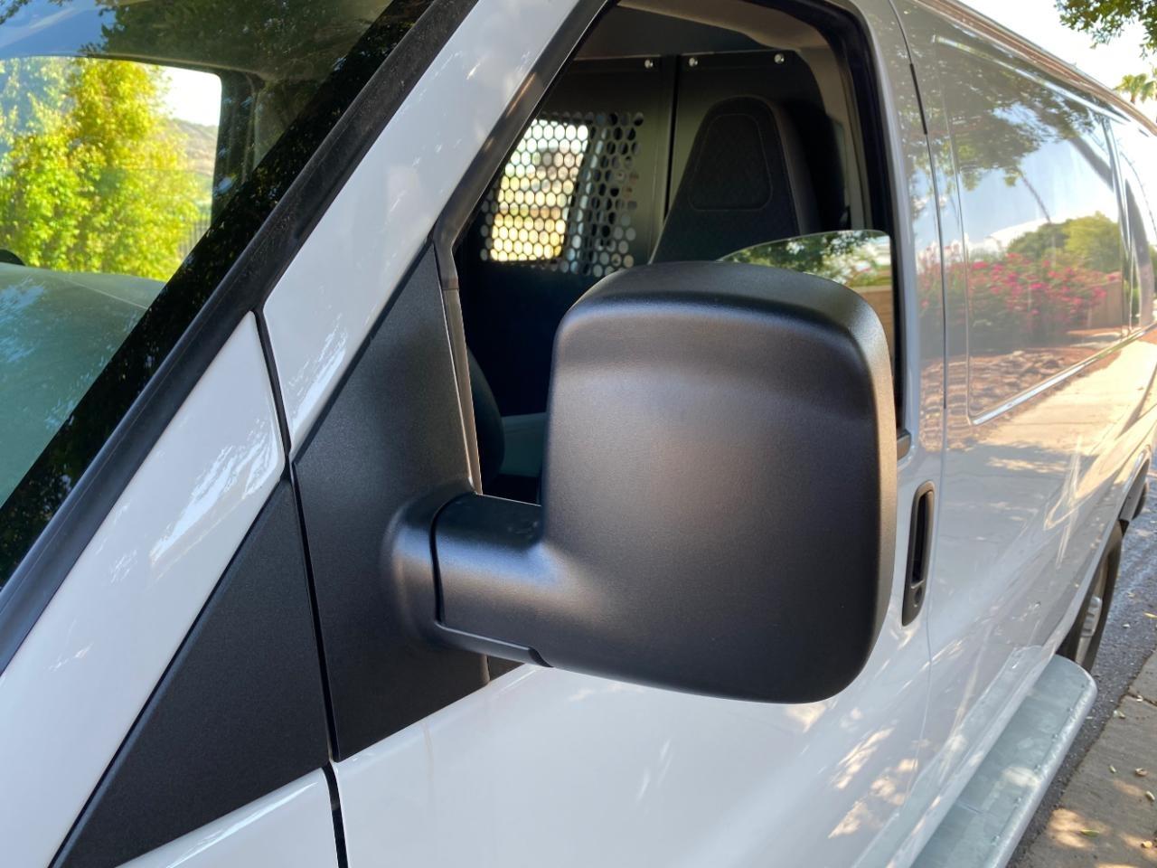 Chevrolet Express 2500 Cargo 2025