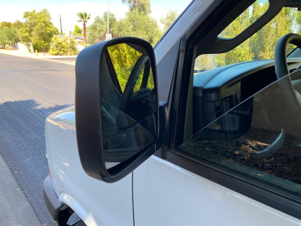 Chevrolet Express 2500 Cargo 2025