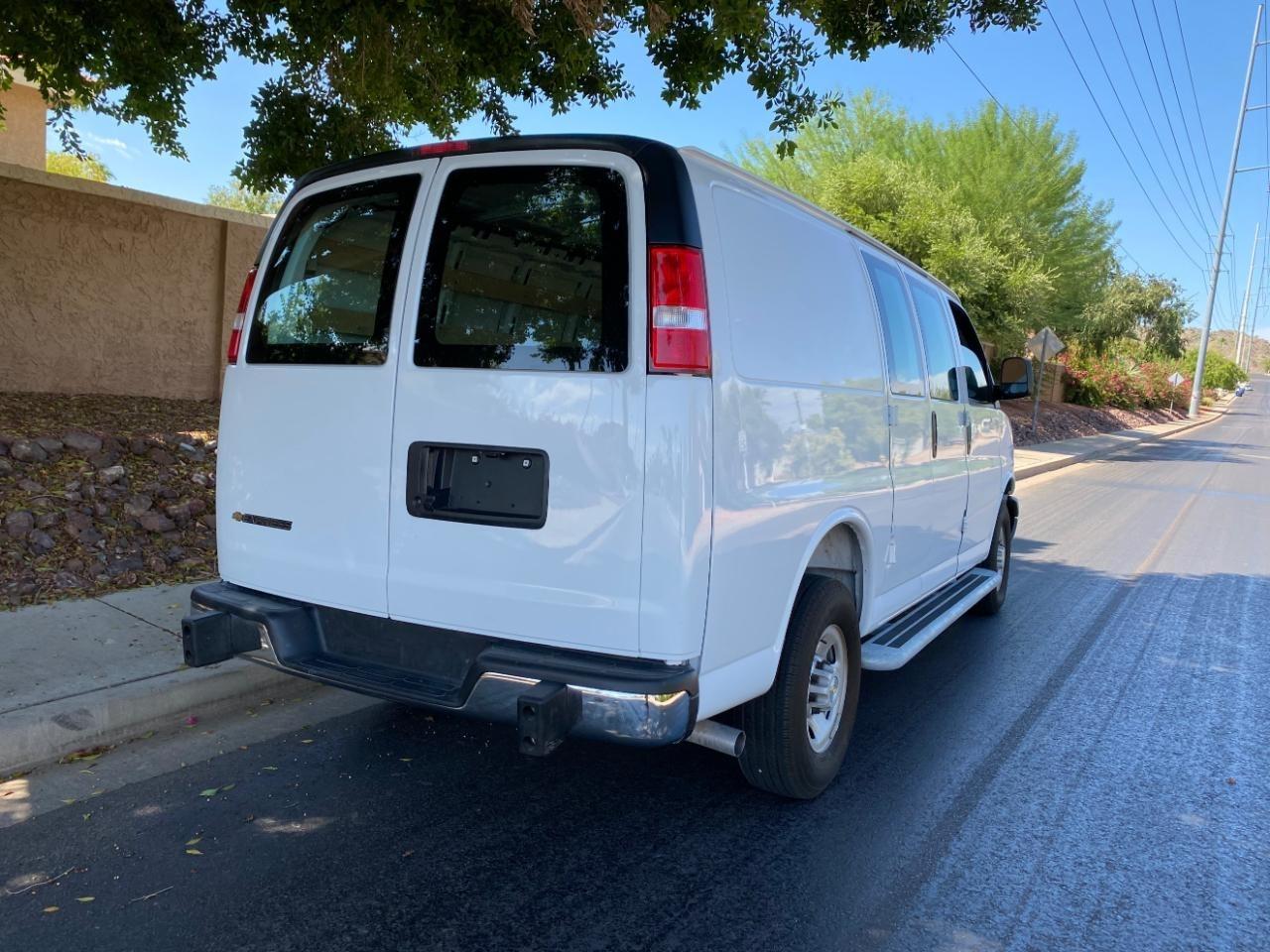 Chevrolet Express 2500 Cargo 2025