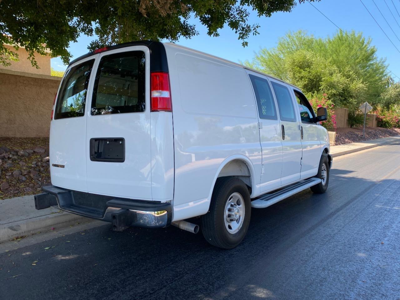 Chevrolet Express 2500 Cargo 2025