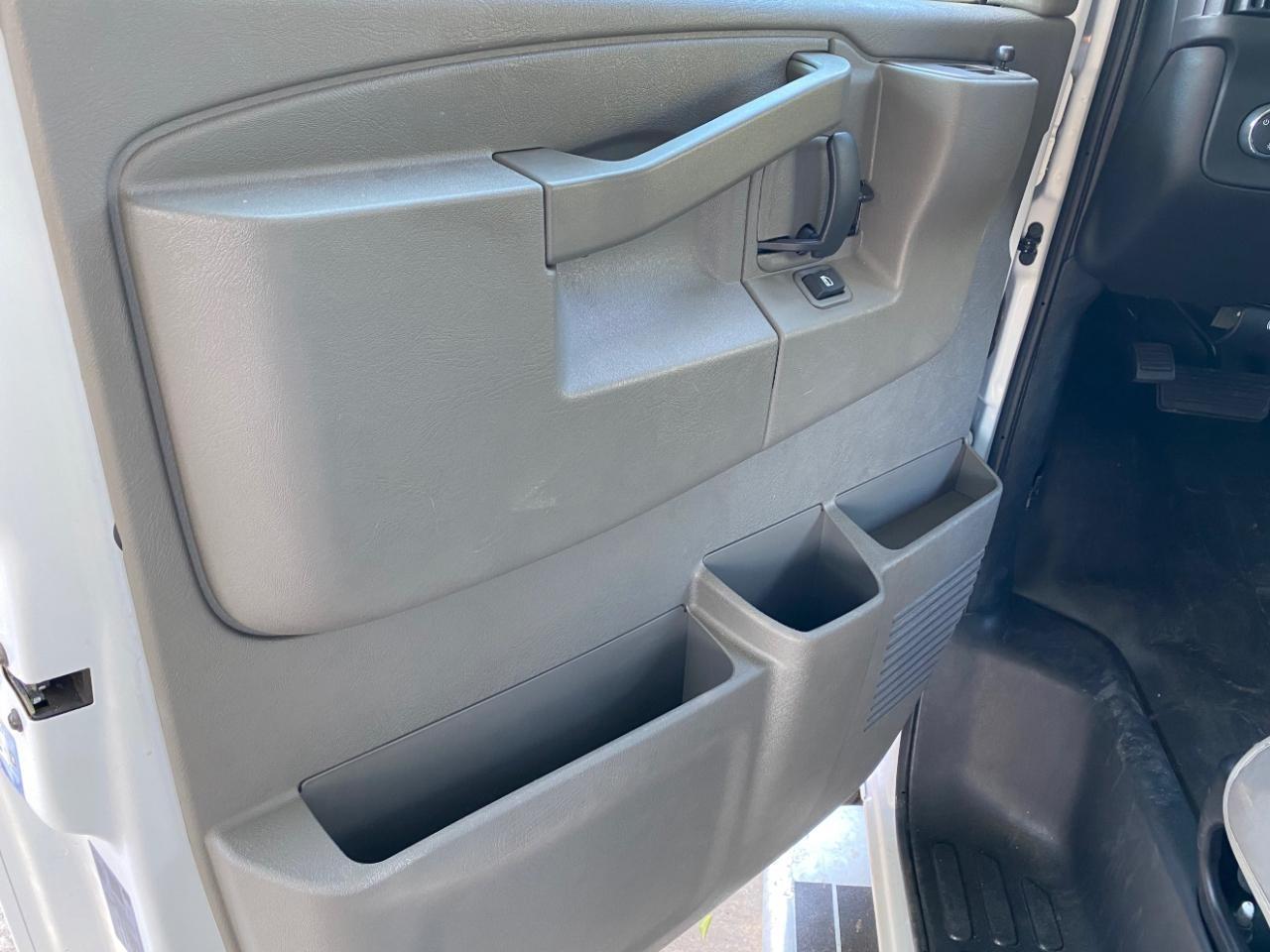 Chevrolet Express 2500 Cargo 2025