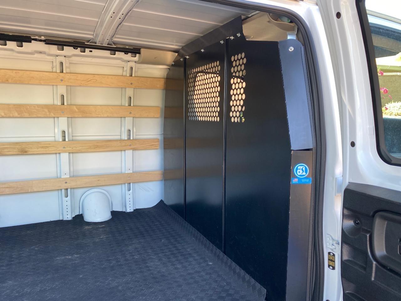 Chevrolet Express 2500 Cargo 2025