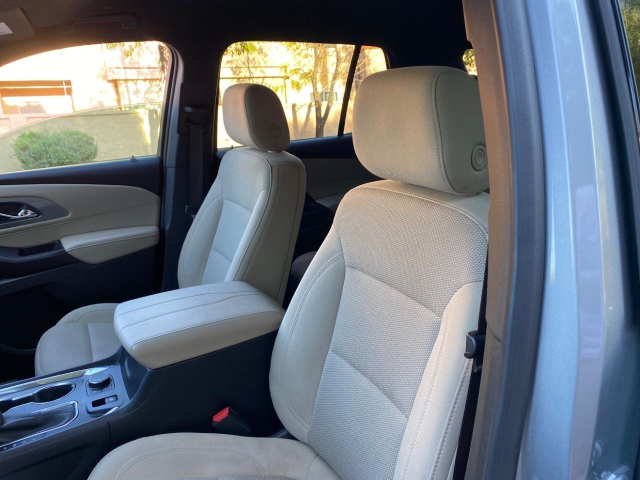 Chevrolet Traverse LS FWD 2023