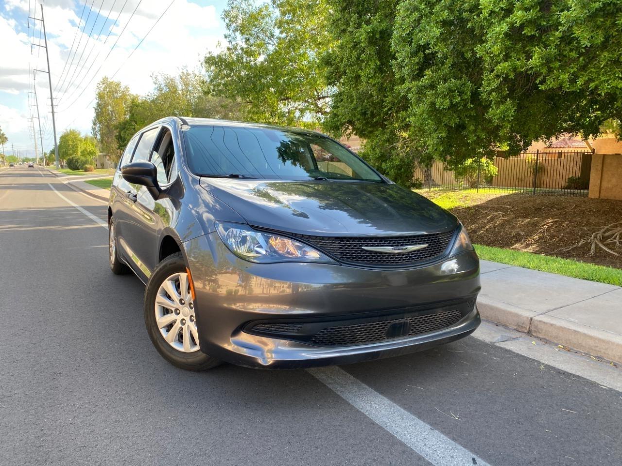 Chrysler Voyager L 2021