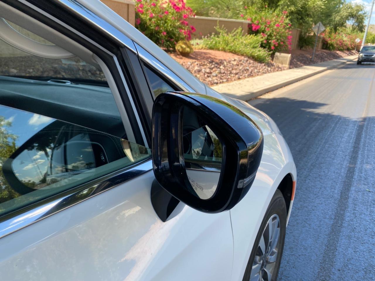 Chrysler Pacifica Hybrid Select 2024