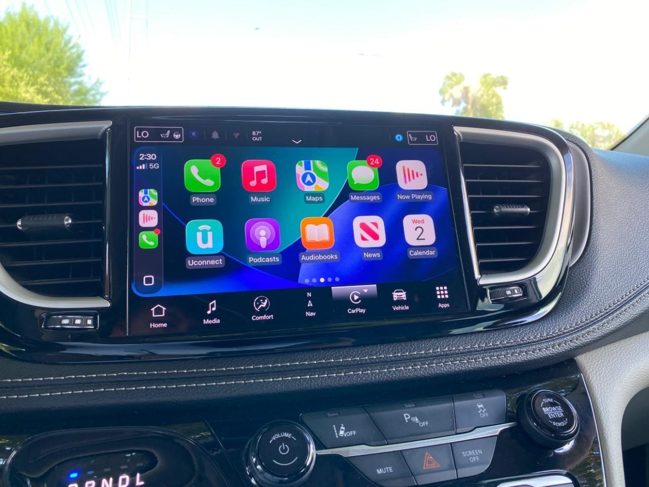 Chrysler Pacifica Hybrid Select 2024
