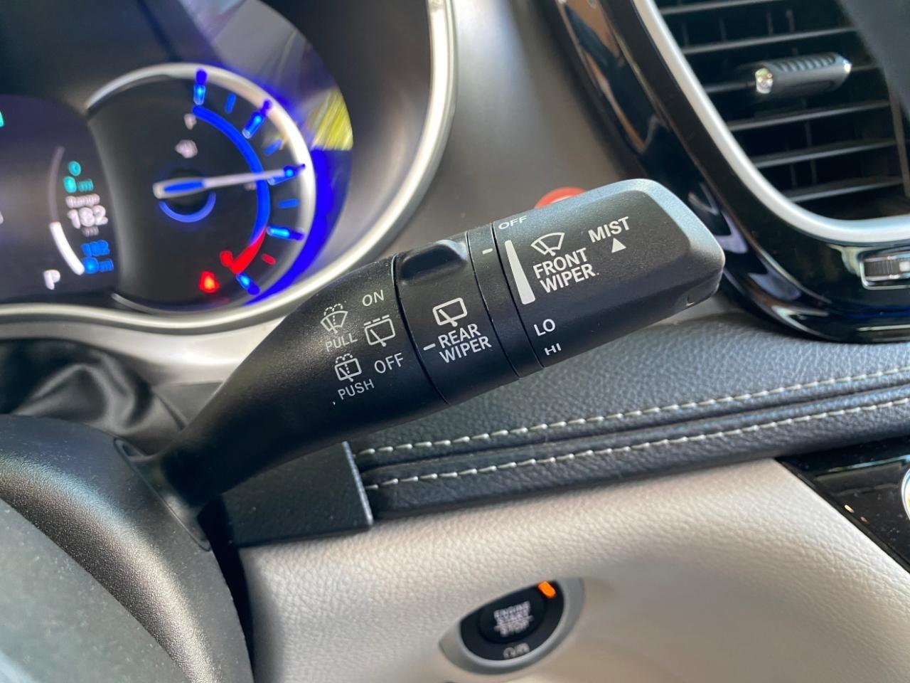 Chrysler Pacifica Hybrid Select 2024