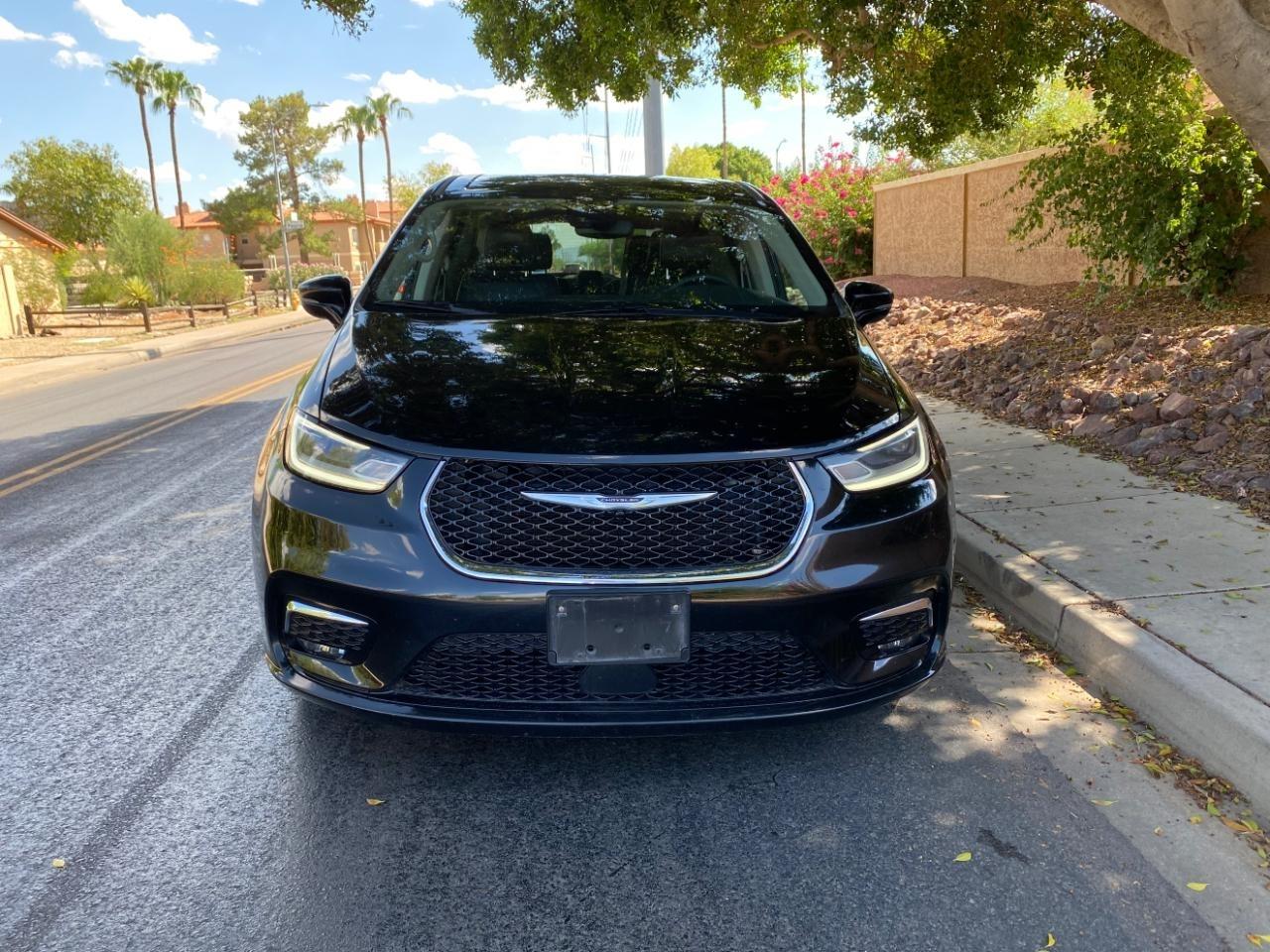 Chrysler Pacifica Hybrid Select 2024
