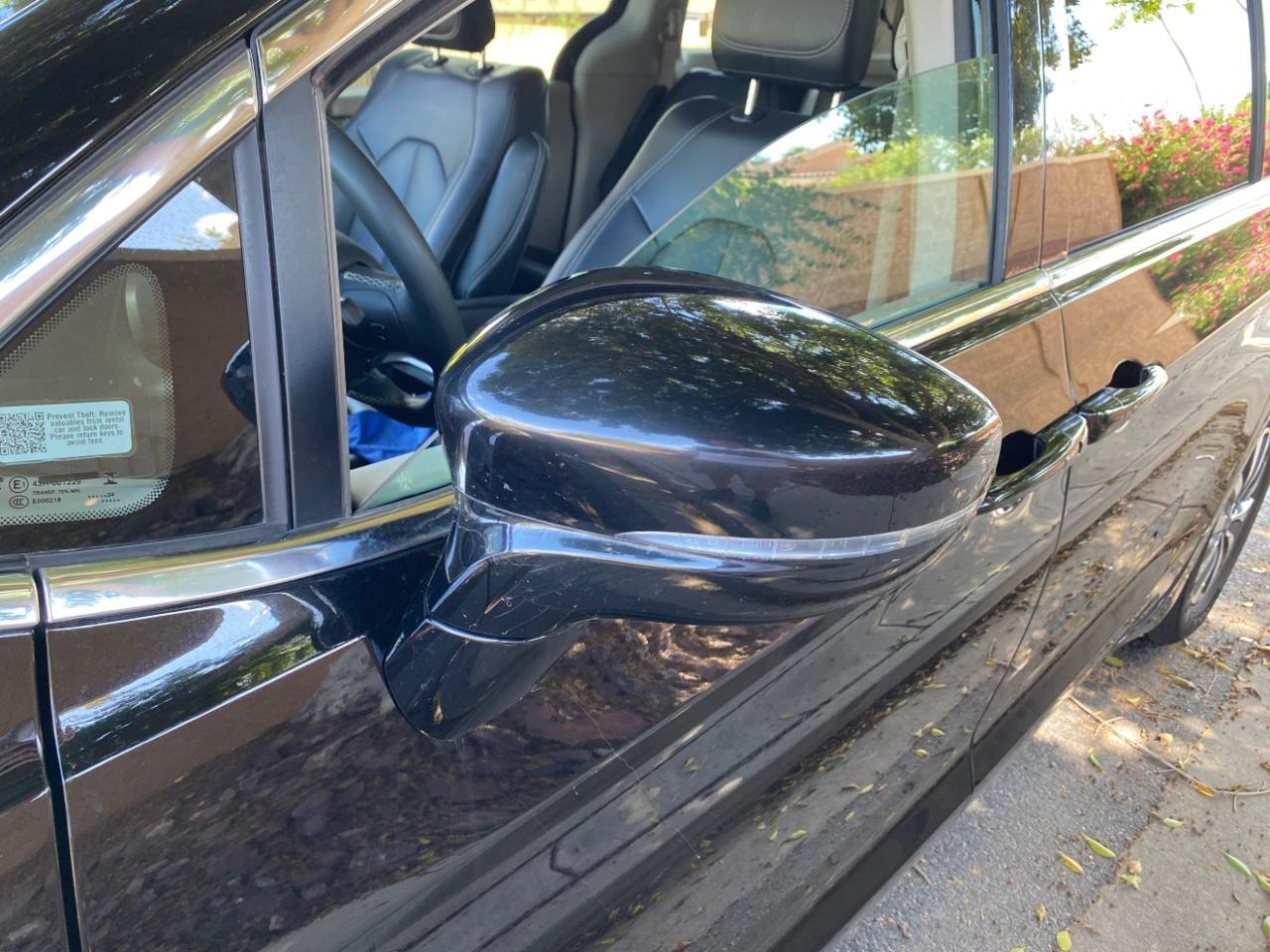 Chrysler Pacifica Hybrid Select 2024