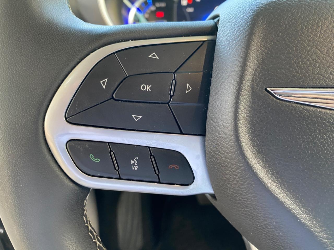 Chrysler Pacifica Hybrid Select 2024