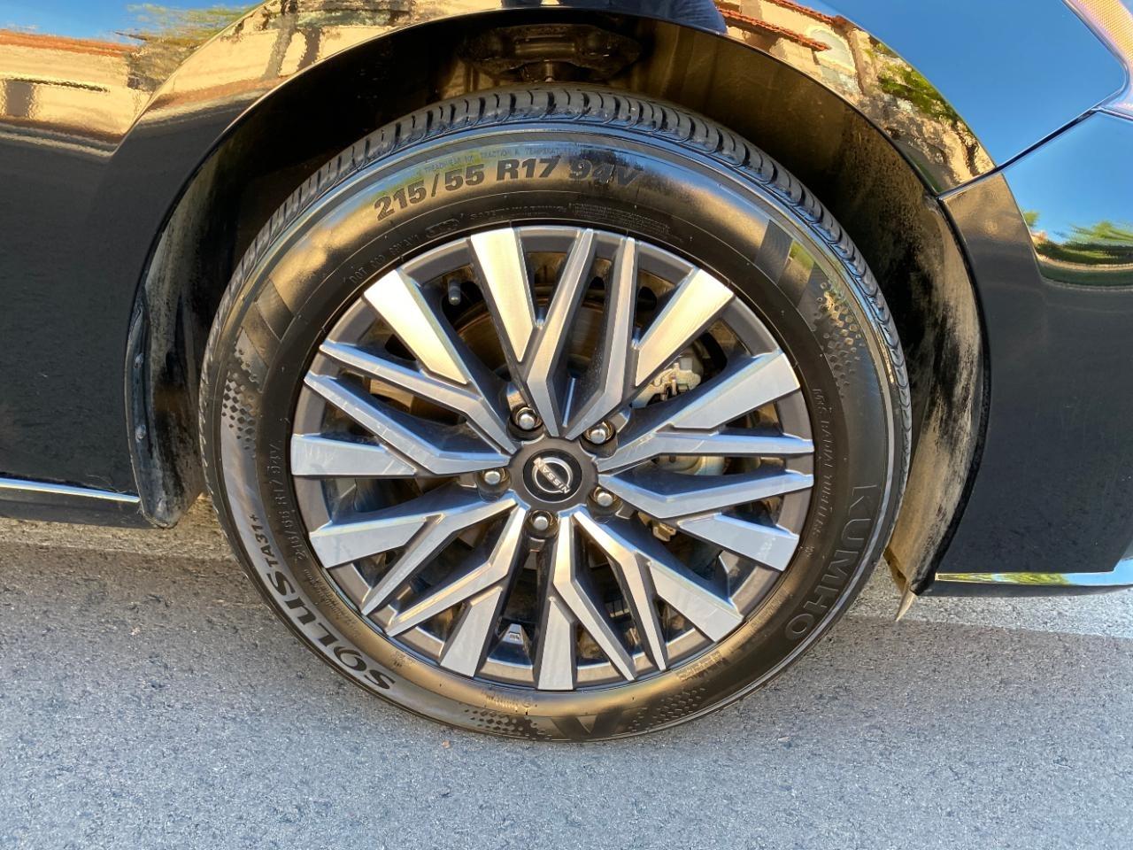 Nissan Altima 2.5 SV 2025