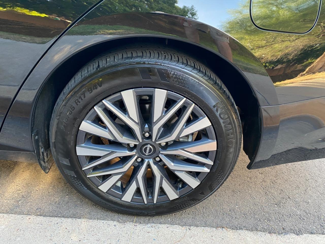 Nissan Altima 2.5 SV 2025