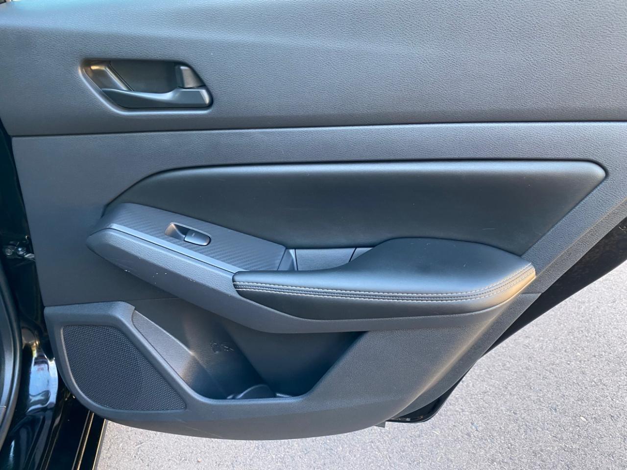 Nissan Altima 2.5 SV 2025