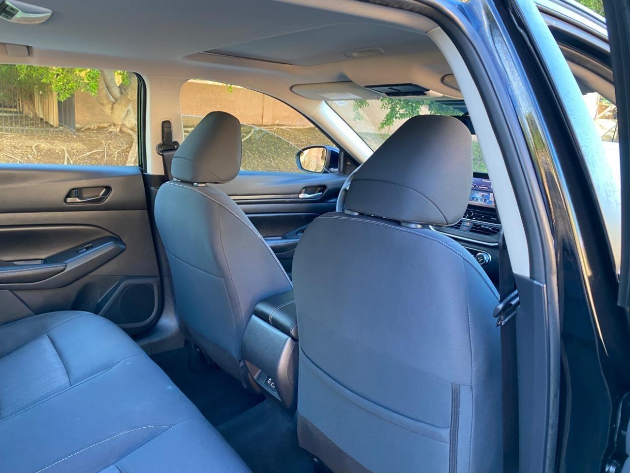 Nissan Altima 2.5 SV 2025