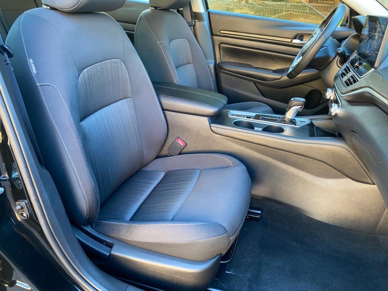 Nissan Altima 2.5 SV 2025