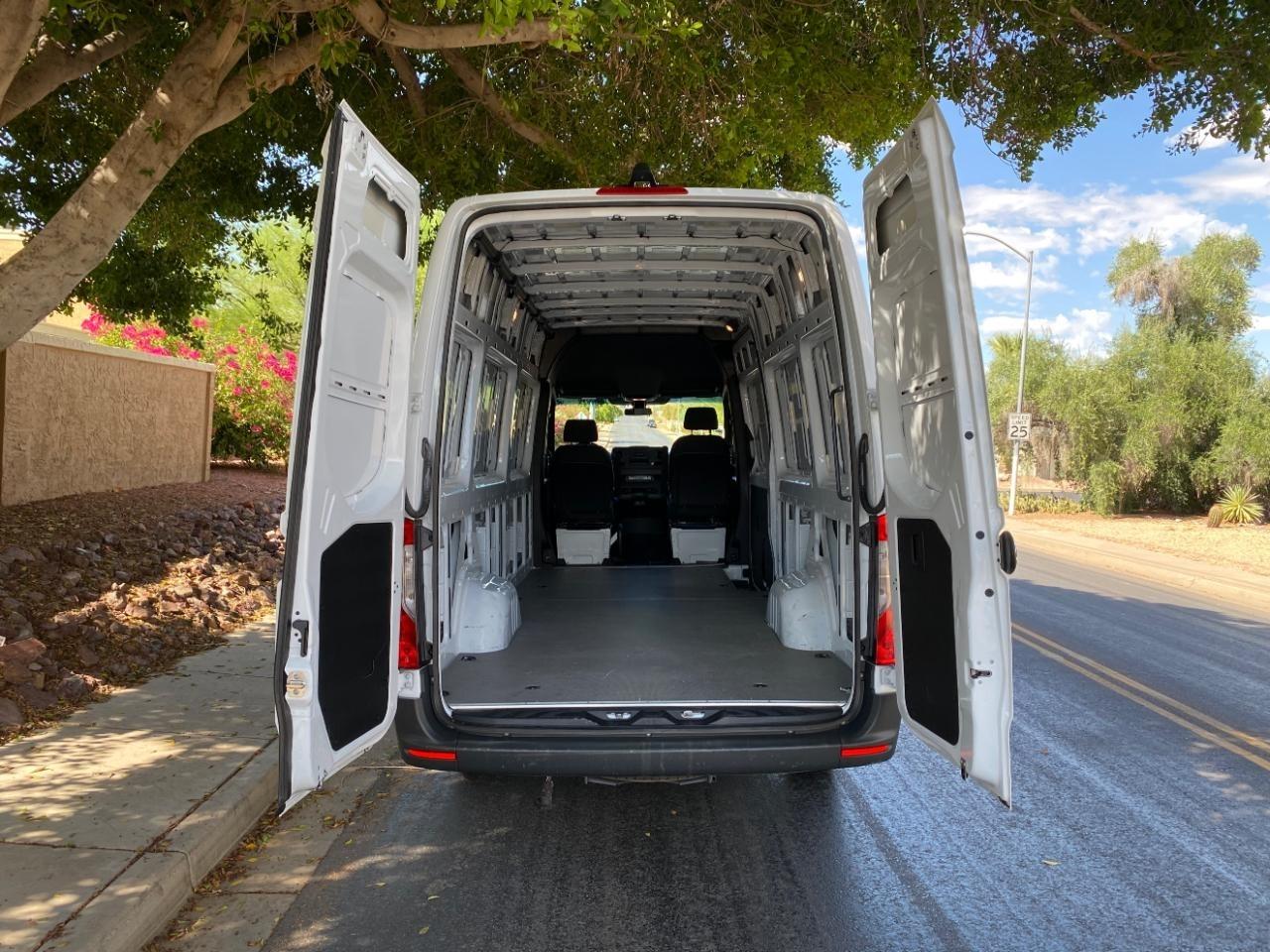 Mercedes-Benz Sprinter 2500 170-in. WB 2025