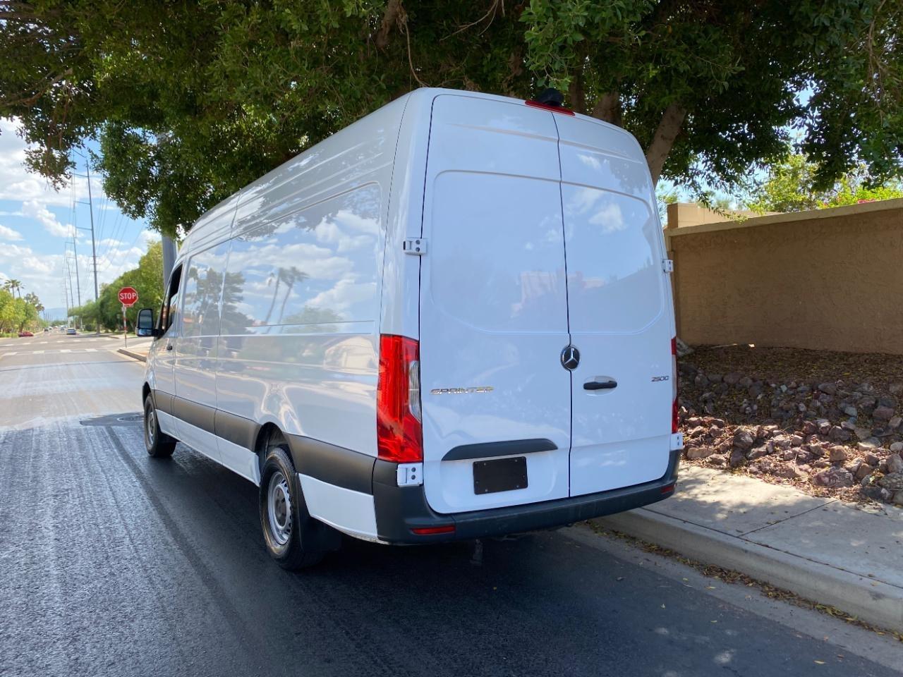 Mercedes-Benz Sprinter 2500 170-in. WB 2025