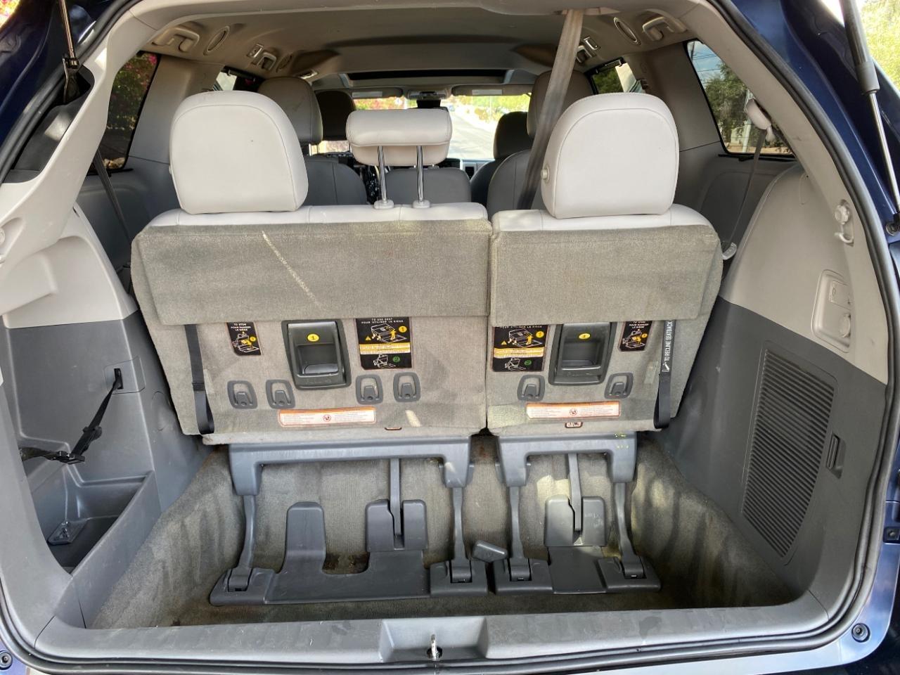 Toyota Sienna Limited Premium 7-Passenger 2018