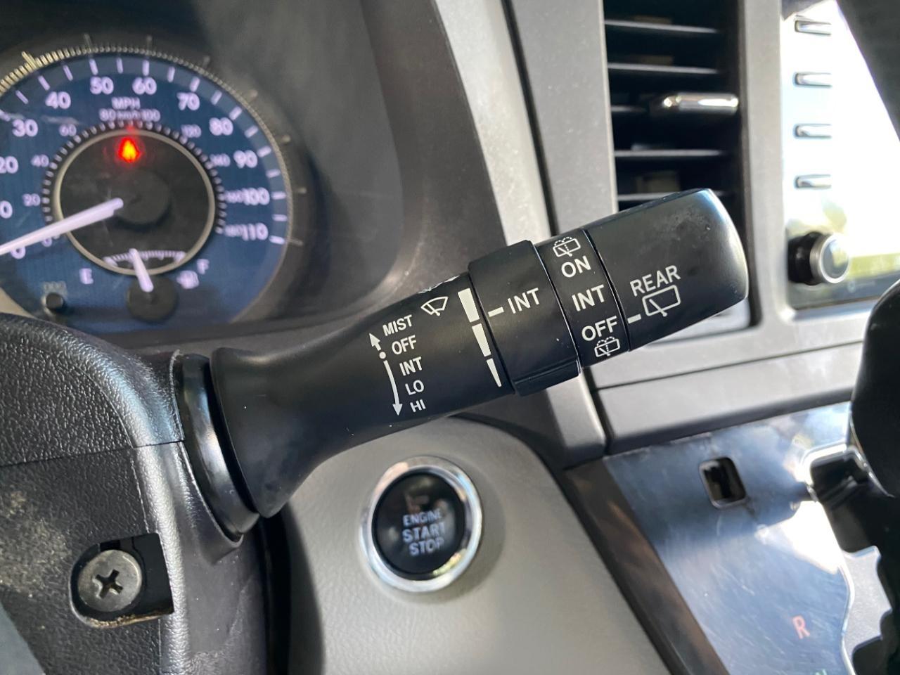 Toyota Sienna Limited Premium 7-Passenger 2018