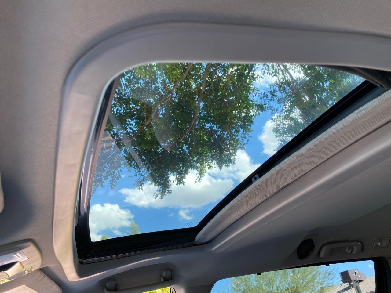 Toyota Sienna Limited Premium 7-Passenger 2018