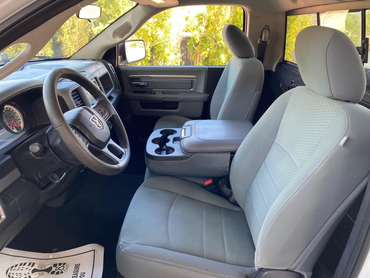 RAM 1500 Tradesman Regular Cab LWB 2WD 2017